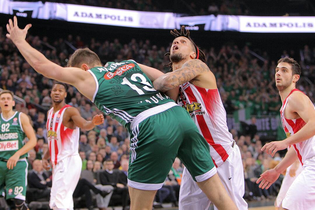 Kauno „Žalgiris“ Eurolygos rungtynėse sutriuškino Pirėjo „Olympiakos“ 75:55.