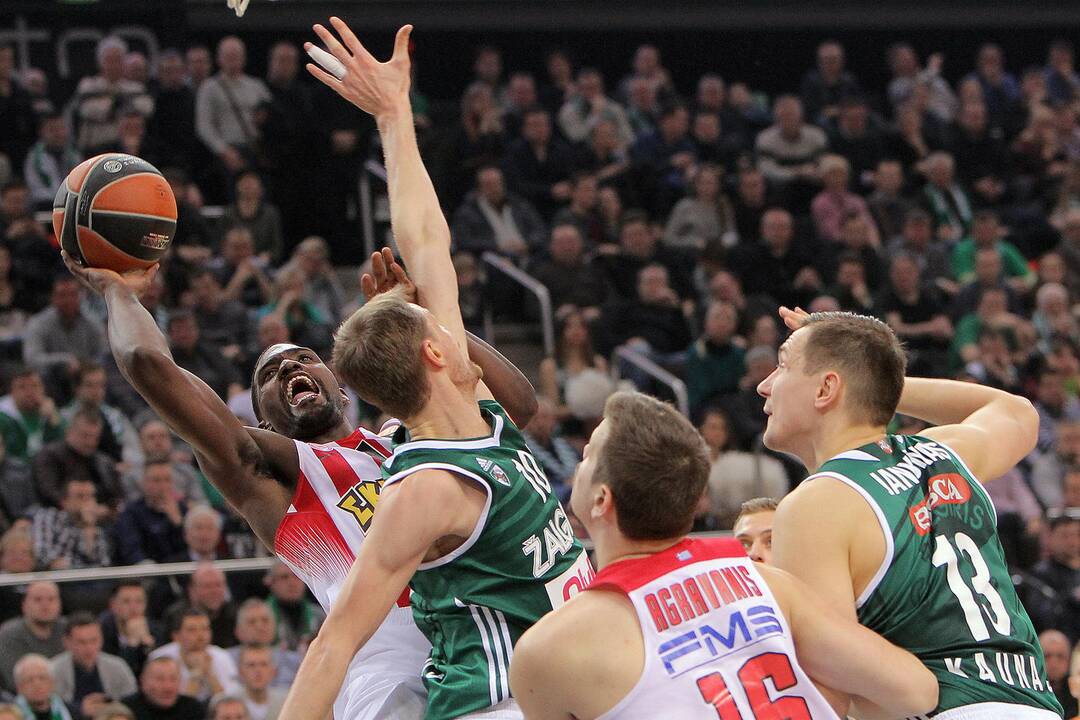 Kauno „Žalgiris“ Eurolygos rungtynėse sutriuškino Pirėjo „Olympiakos“ 75:55.