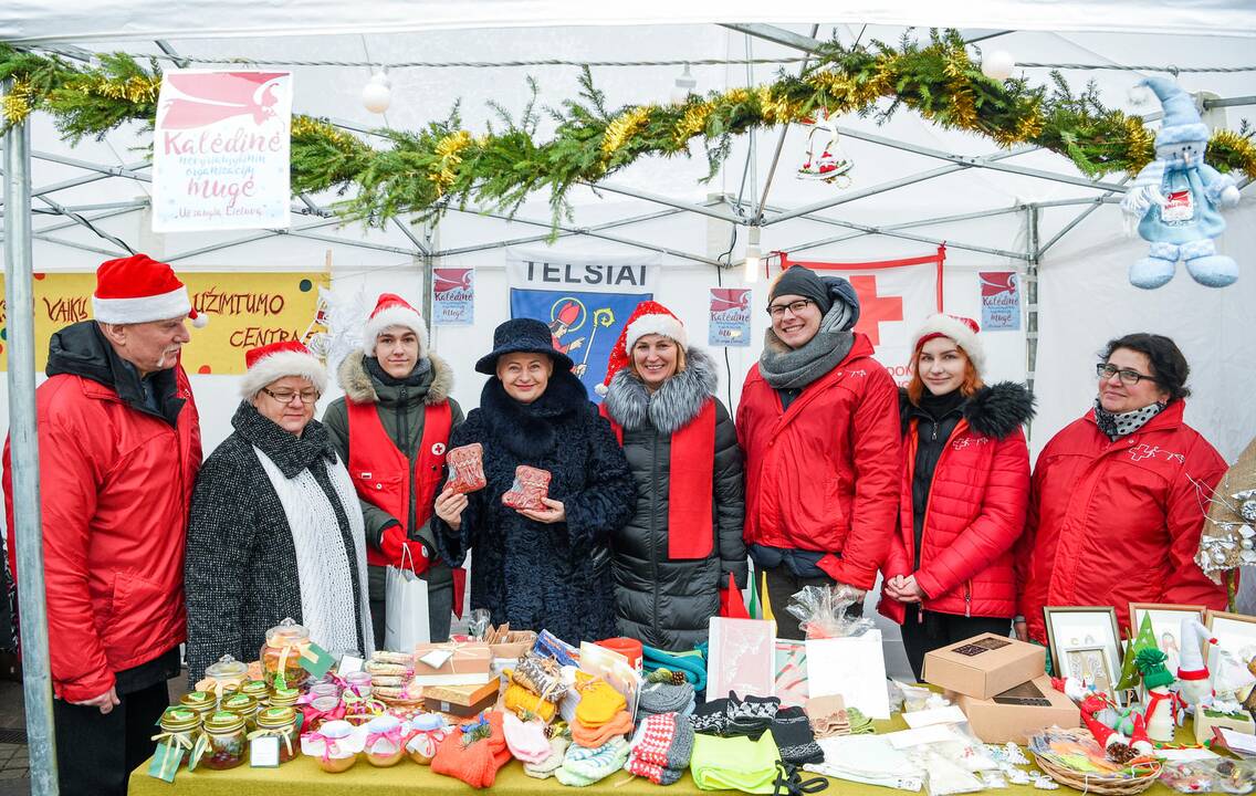 Kalėdinė mugė S. Daukanto aikštėje