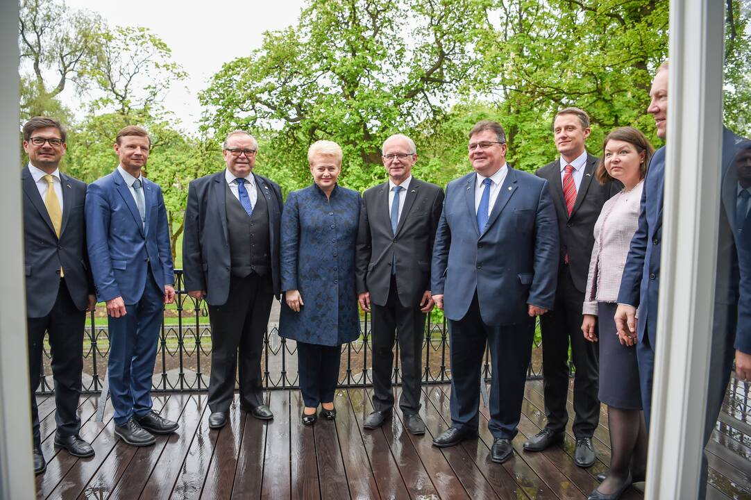 Taline susitiko dvi Baltijos šalių prezidentės