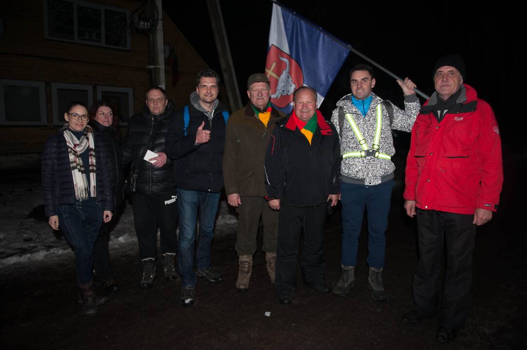 Naktinis žygis partizanų takais Pažėruose 