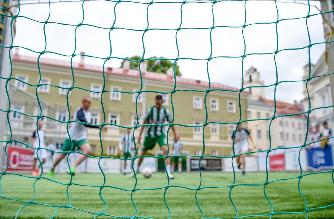 Labdaringas futbolo maratonas