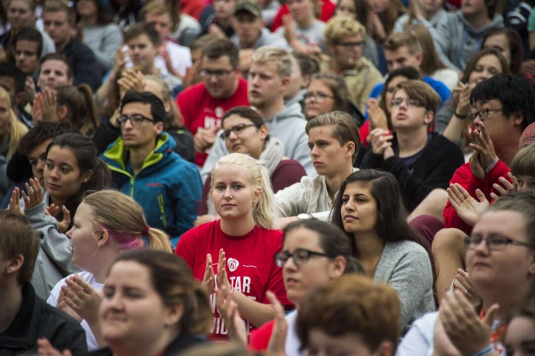 Norvegijos jaunimas grįžo į Utiojos salą