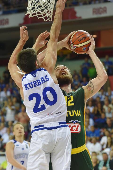 Europos krepšinio čempionatas: Lietuva-Estija 64:62