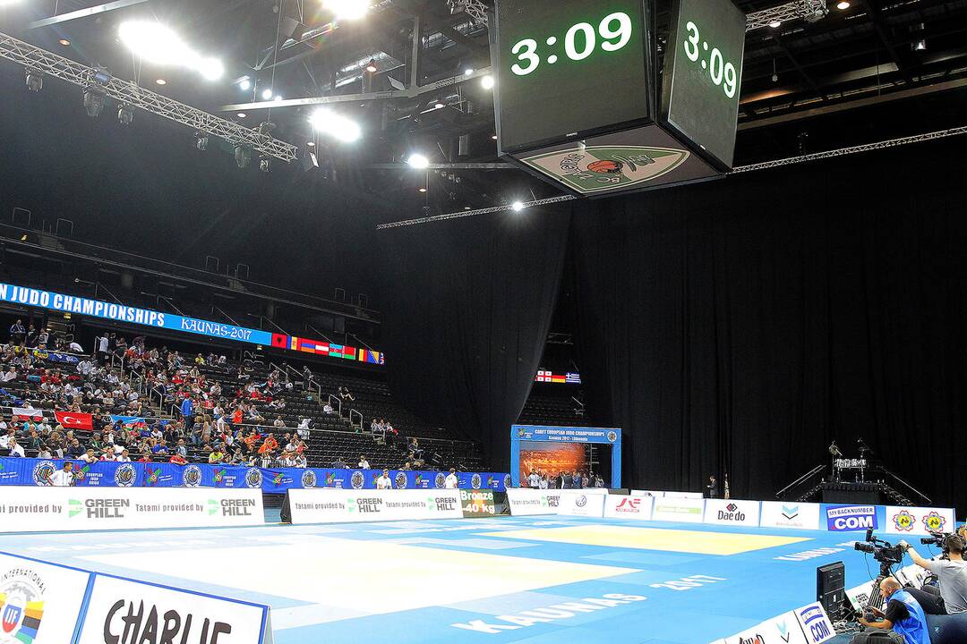 Europos jaunių dziudo čempionato pradžia