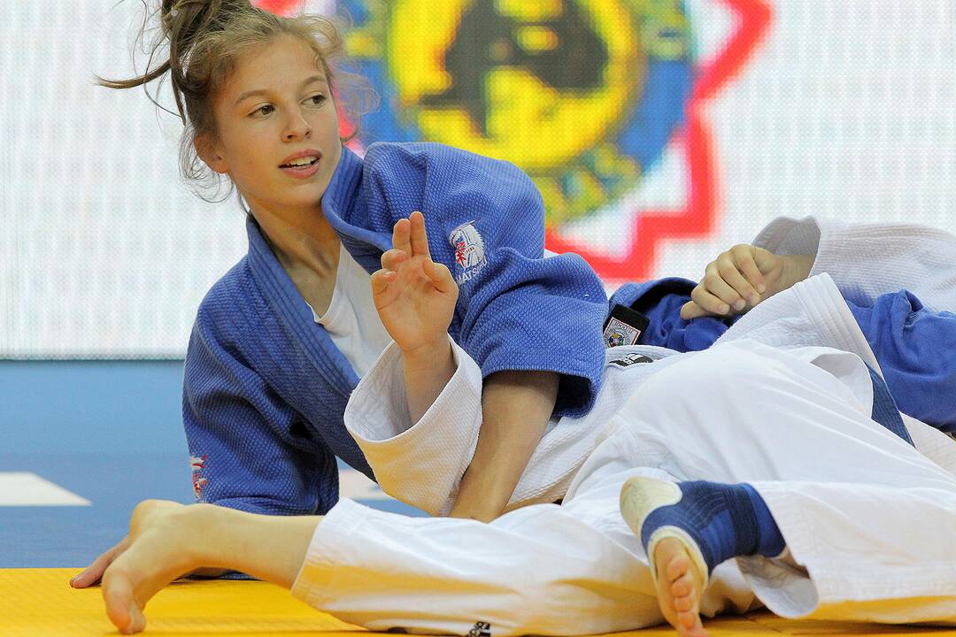 Europos jaunių dziudo čempionato pradžia