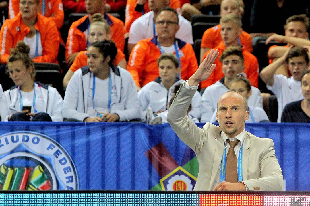 Europos jaunių dziudo čempionato pradžia