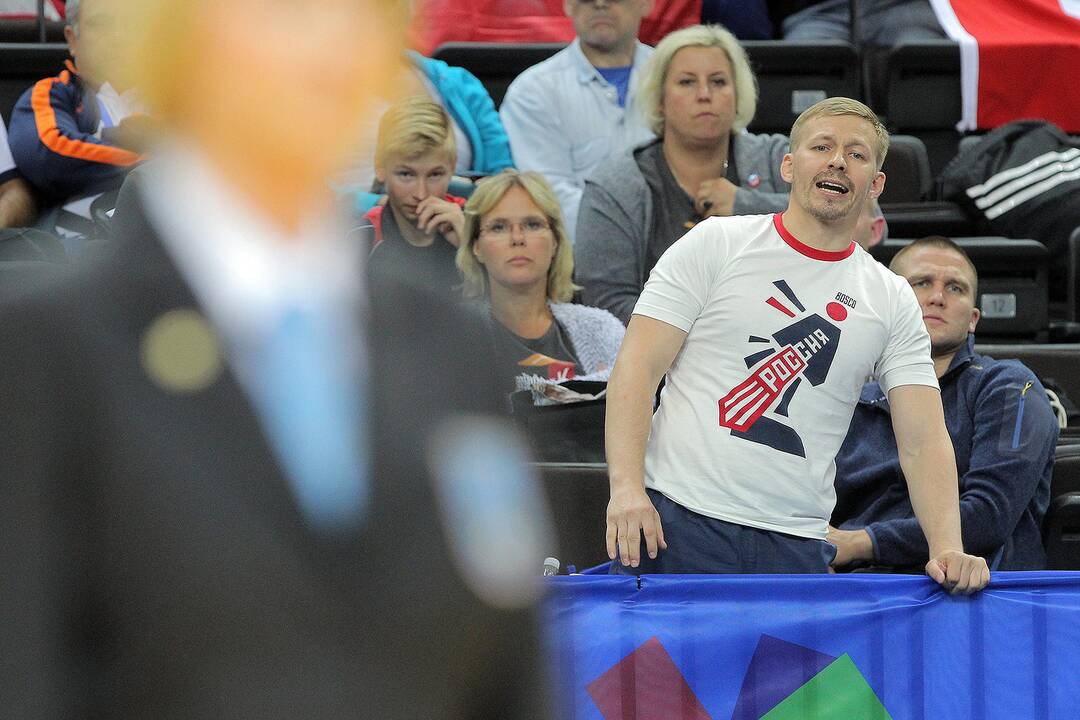Europos jaunių dziudo čempionato pradžia