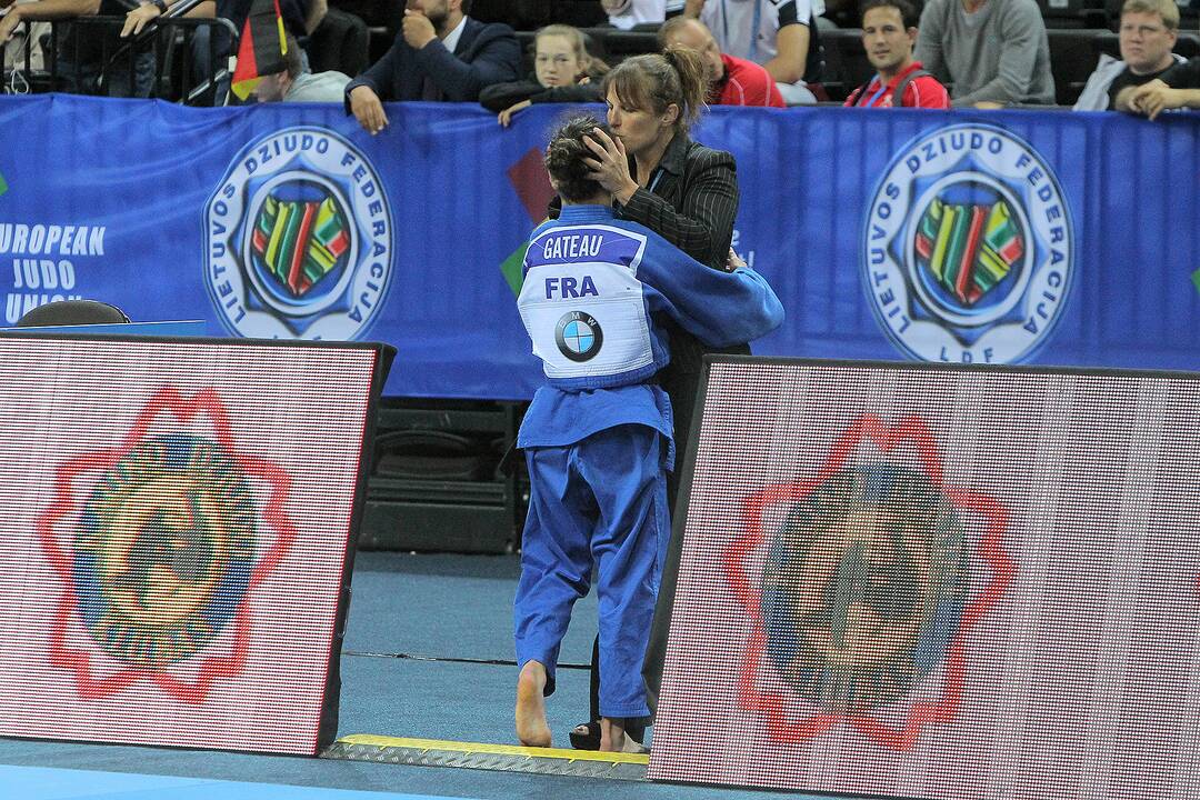 Europos jaunių dziudo čempionato pradžia