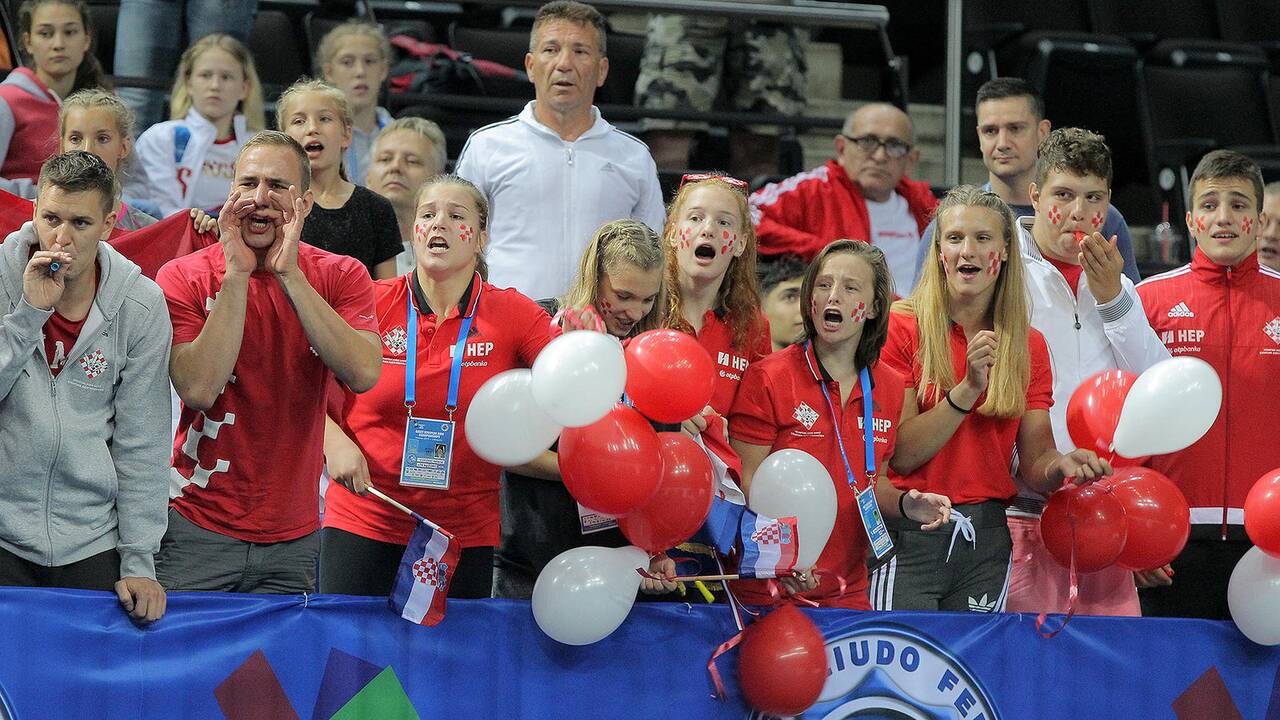 Europos jaunių dziudo čempionato pradžia
