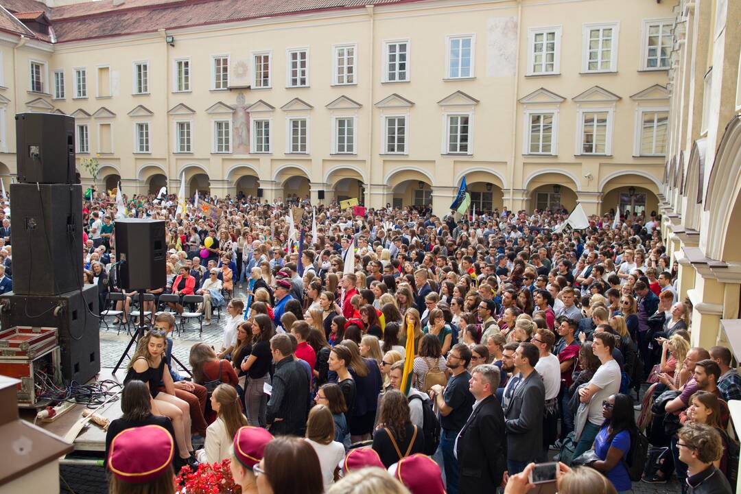 KT spręs, ar universitetas nediskriminuoja darbuotojų dėl amžiaus