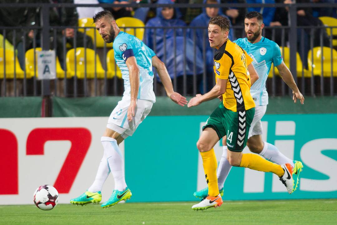 Futbolas: Lietuva – Slovėnija 2:2