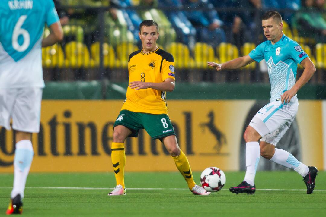 Futbolas: Lietuva – Slovėnija 2:2