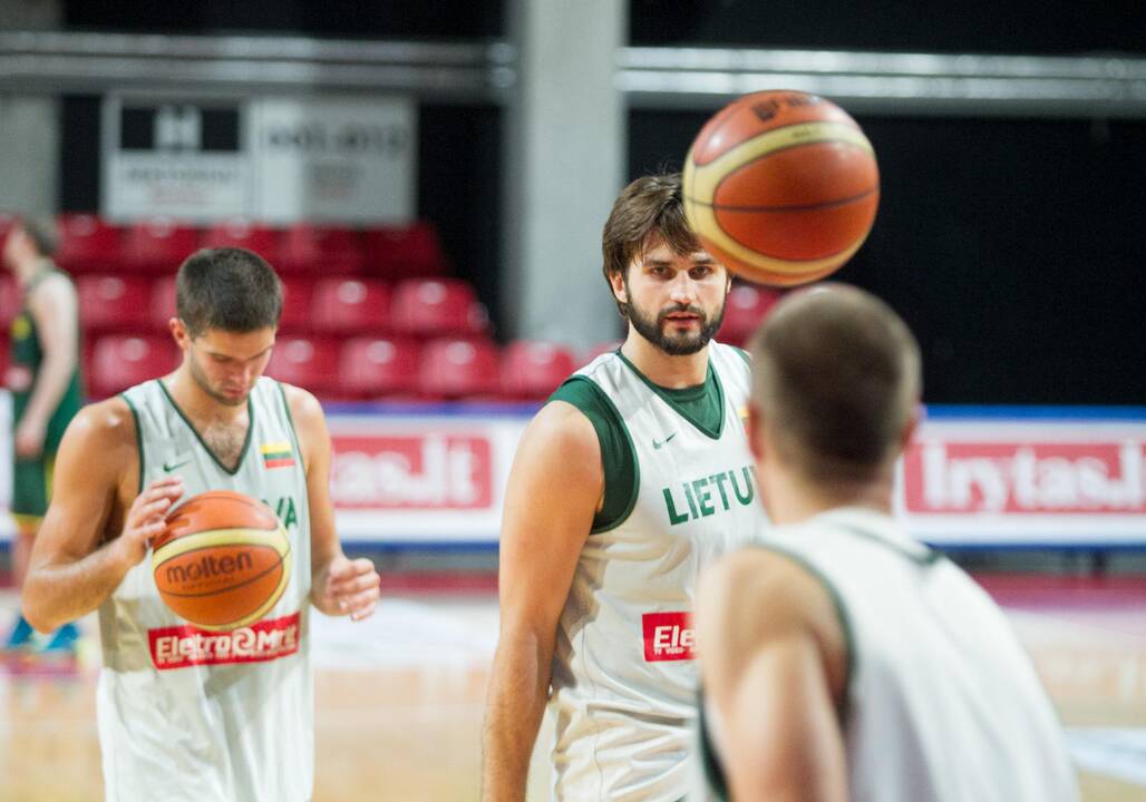 Lietuvos rinktinė tęsia pasiruošimą Europos čempionatui