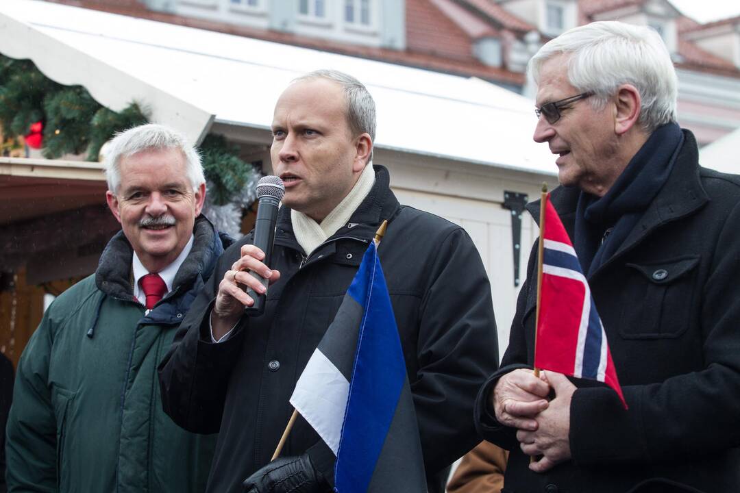 Kalėdų eglutės įžiebimas Vilniaus rotušėje