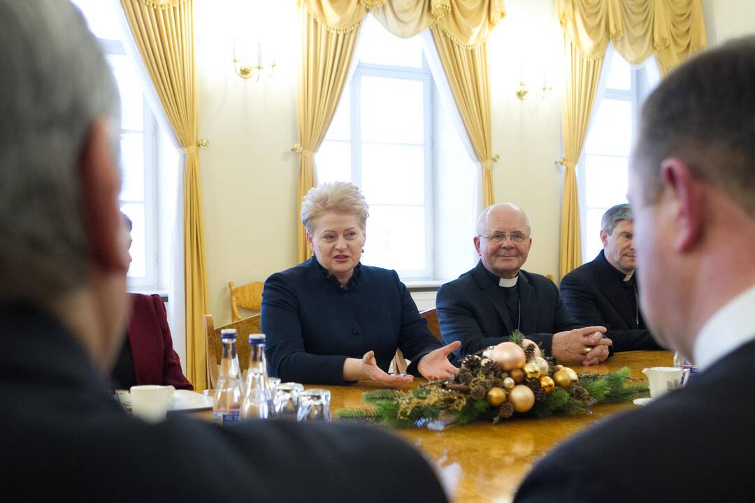 Prezidentė susitiko su krikščioniškųjų bendruomenių vadovais