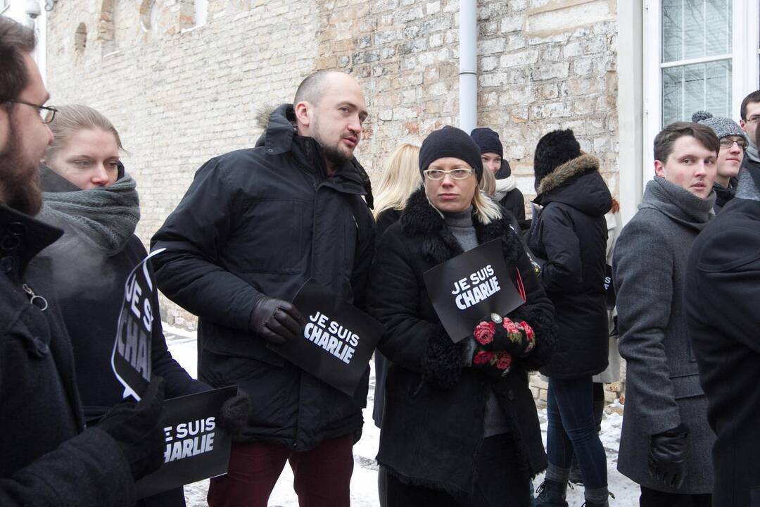 Žurnalistai ir politikai išreiškė solidarumą su prancūzų tauta