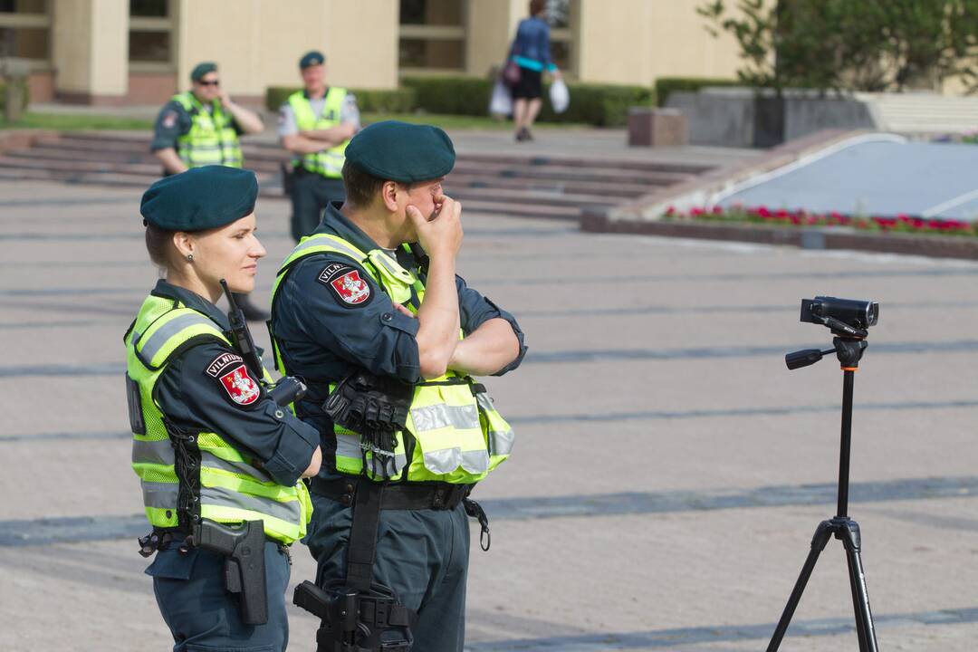 Mitingas „Šalin rankas nuo lietuvių kalbos ir nuo valstybės pamatų!“