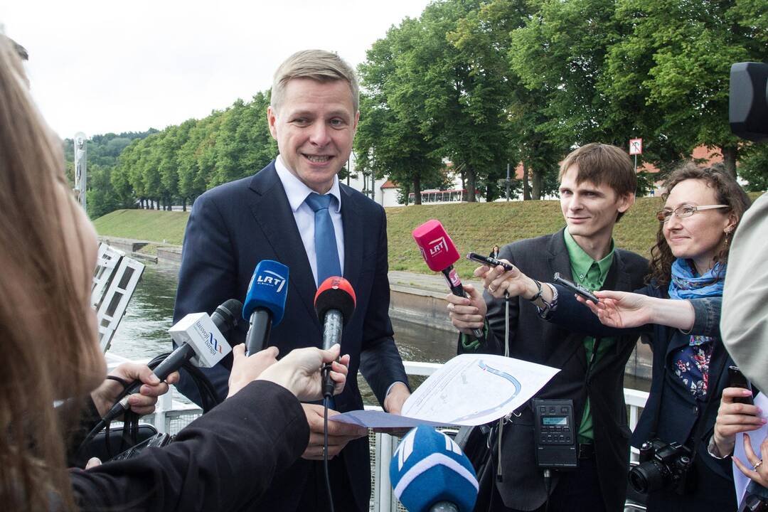 Vilniaus vadovai apžiūrėjo Neries krantinių tvarkytinas vietas