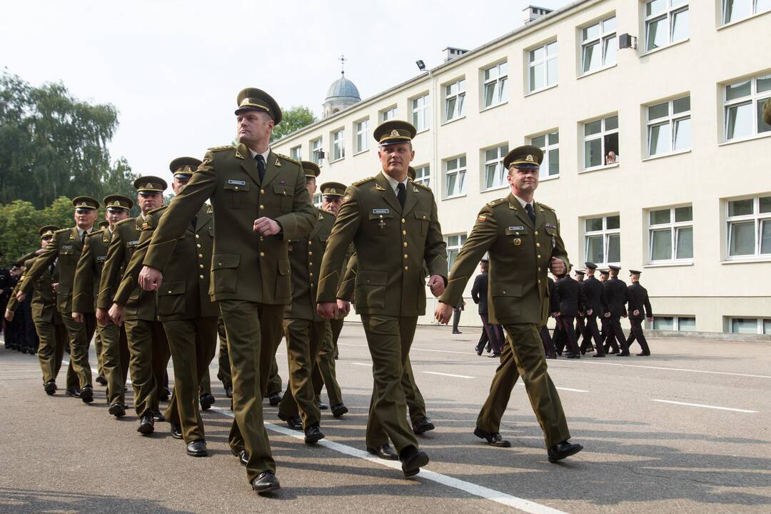 Kariūnai pradėjo mokslo metus