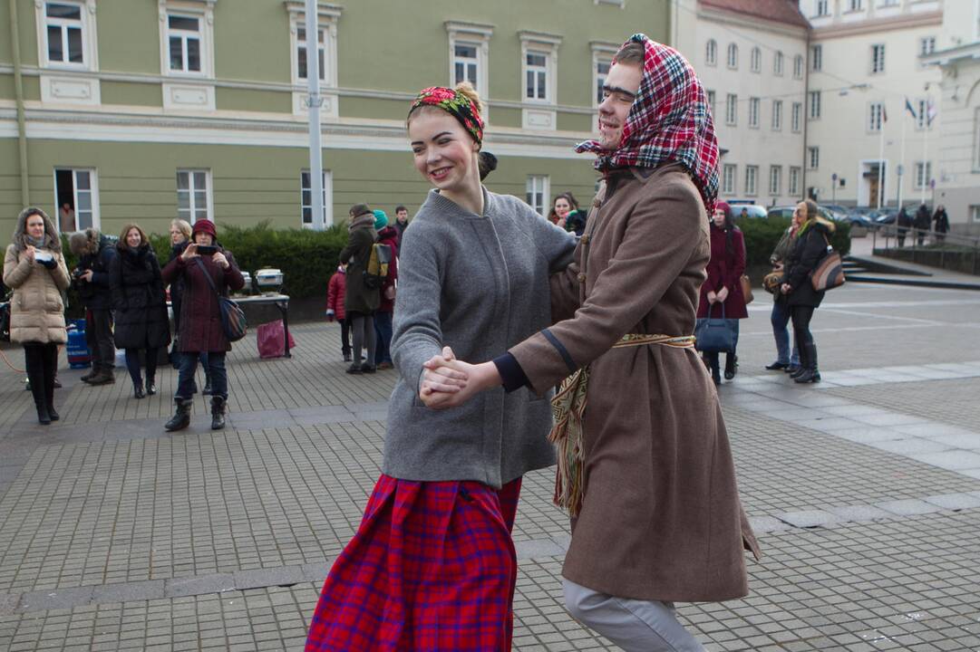 Užgavėnių šventė S. Daukanto aikštėje