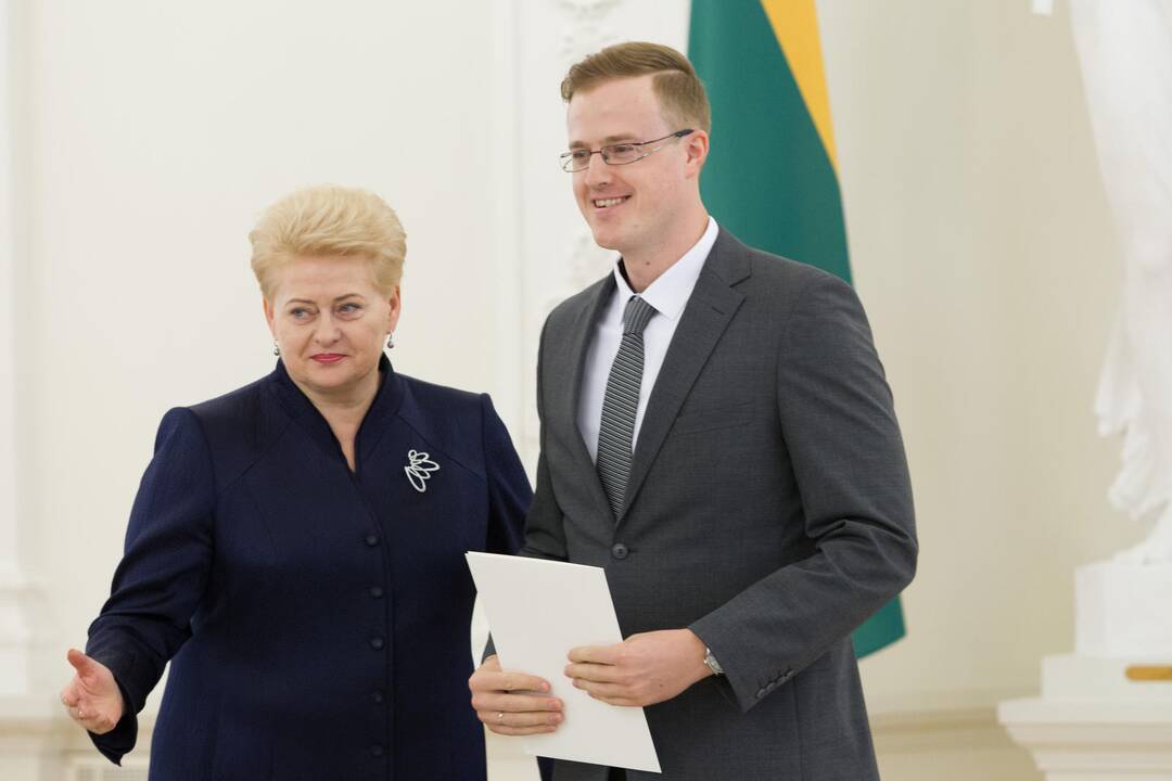 Geriausių mokslinių disertacijų laureatų apdovanojimai