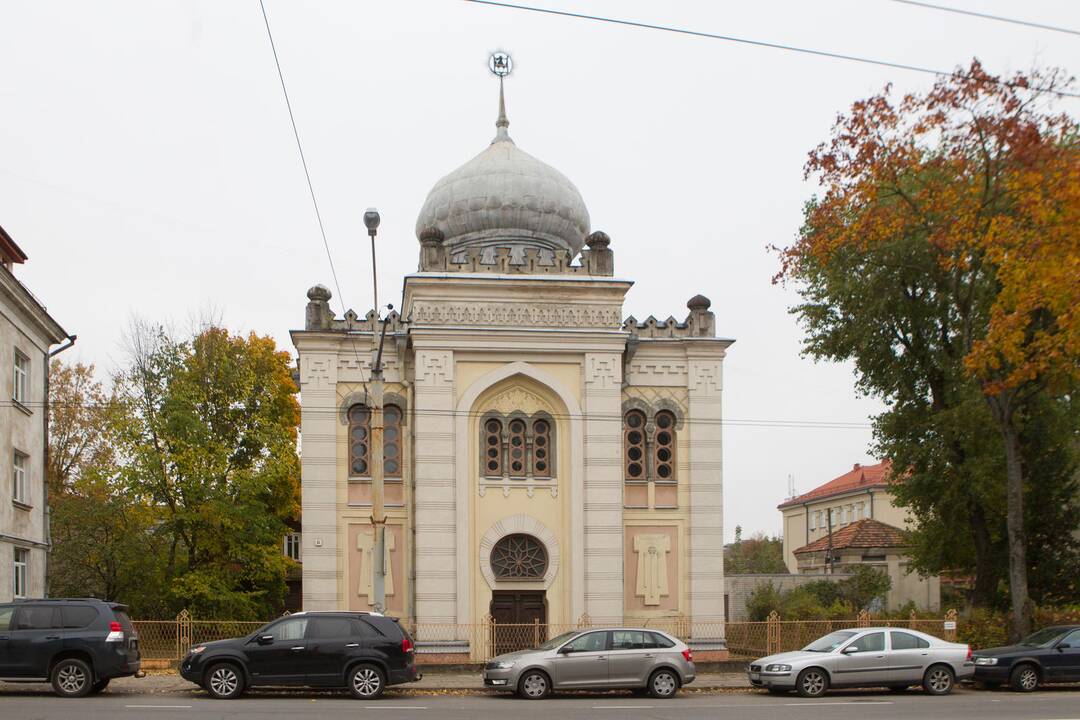 Karaimų gatvėje – meninis akcentas karaimų kalba