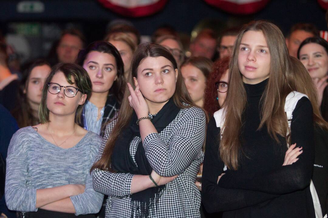 JAV prezidento rinkimų stebėjimas Vilniuje