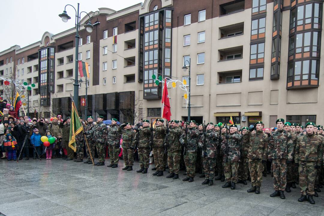 Vėliavų pakėlimo ceremonija Kovo 11-osios proga