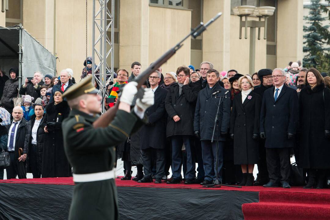 Vėliavų pakėlimo ceremonija Kovo 11-osios proga