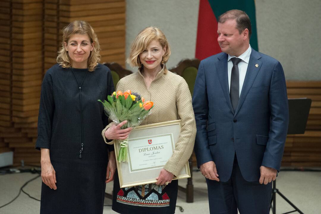 Vyriausybėje įteiktos kultūros ir meno premijos