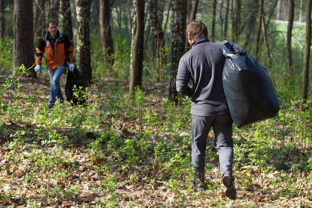 Vilniečiai dalyvauja akcijoje „Darom“