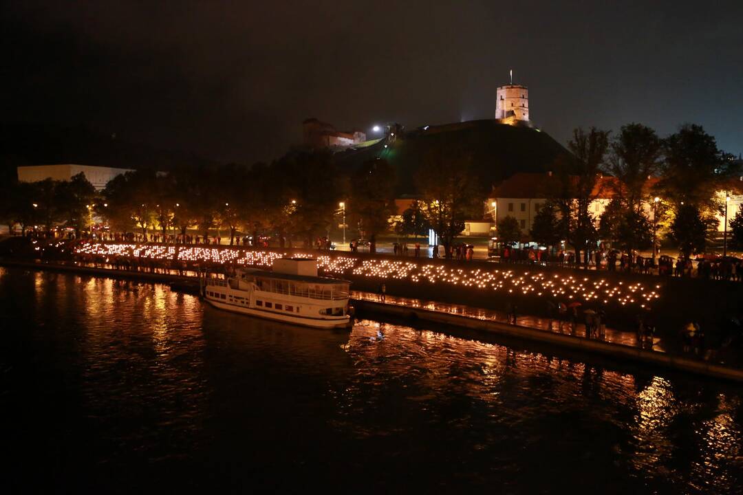 Rudenį sostinė pasitiko liepsnojančiomis Laimos juostomis