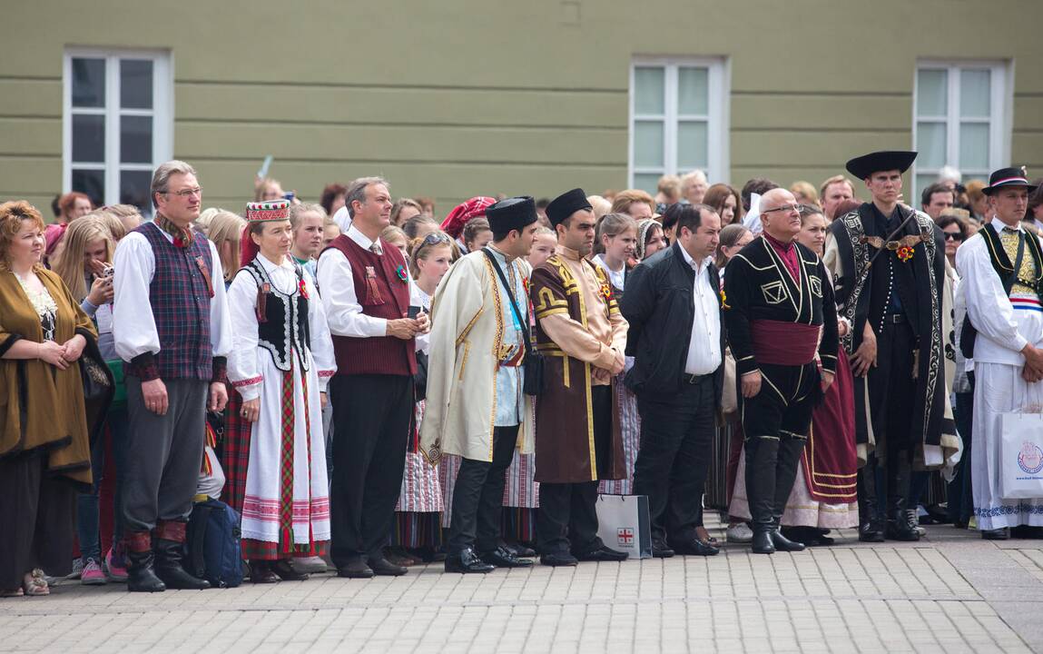 D. Grybauskaitė paskelbė Dainų šventės pradžią