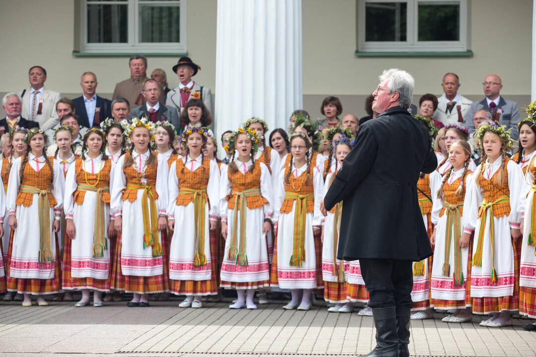 D. Grybauskaitė paskelbė Dainų šventės pradžią