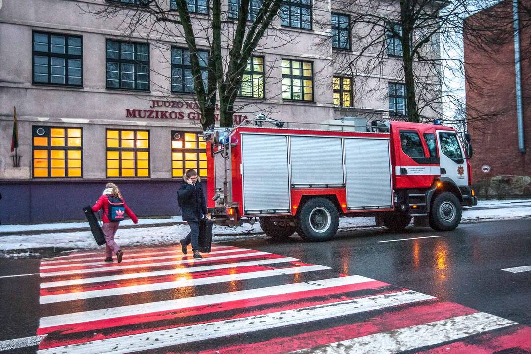 Gaisras J. Naujalio muzikos gimnazijoje