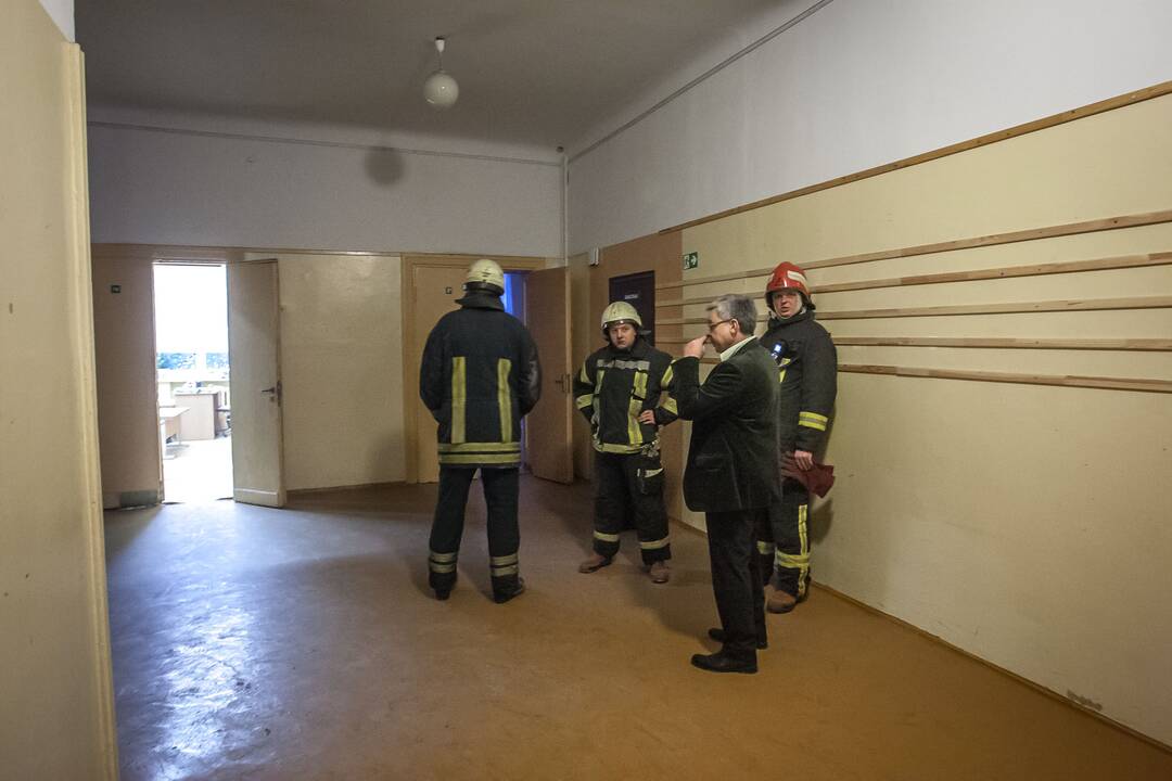 Gaisras J. Naujalio muzikos gimnazijoje