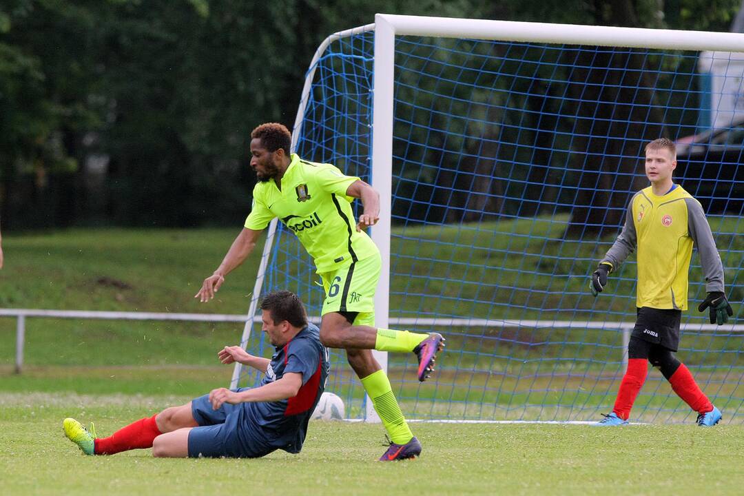 LFF taurė: „Garliava“ – „Trakai“ 0:8