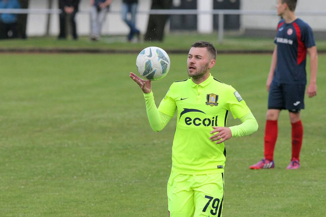LFF taurė: „Garliava“ – „Trakai“ 0:8
