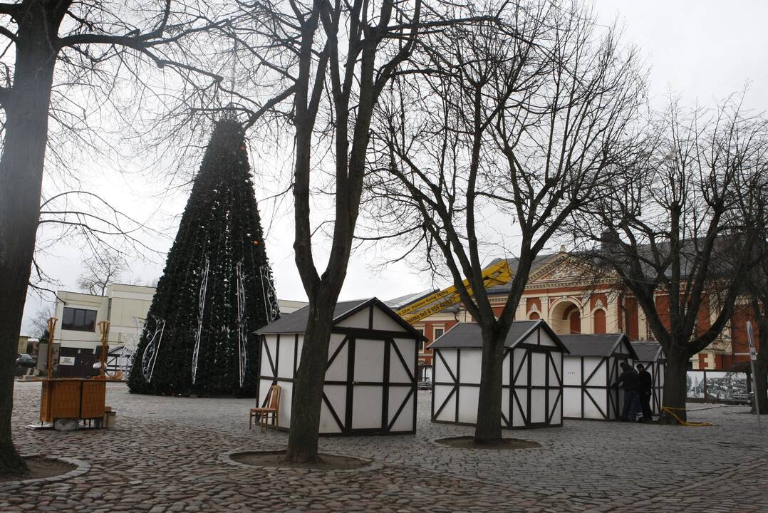 Nepaisant vėjų, kalėdinės eglutės įžiebimo šventė Klaipėdoje vyks šeštadienį