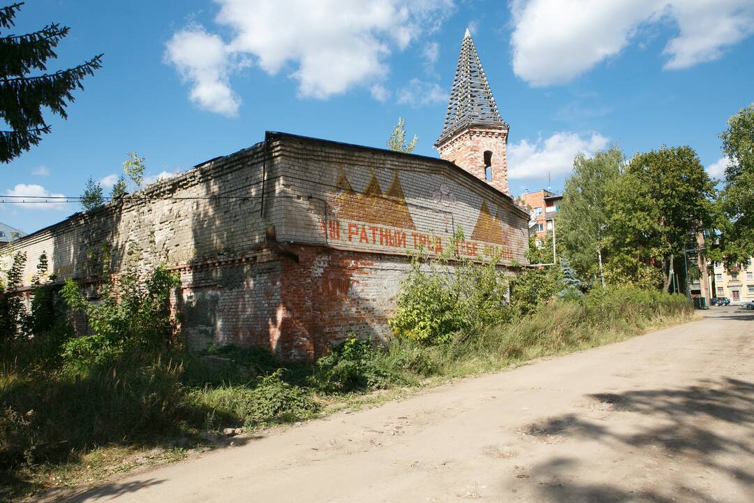 „Ąžuolyno meškučių cirko“ valdos