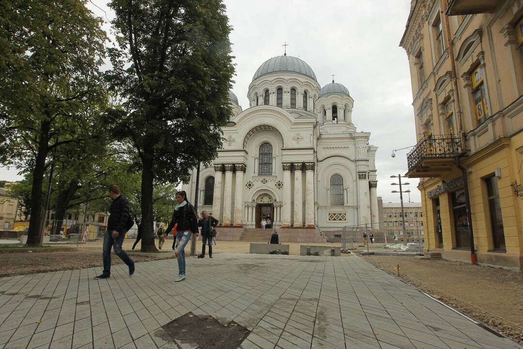 Įgulos bažnyčia laukia remonto