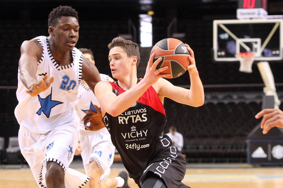 Jaunimo Eurolyga: „L. rytas“ – „Stellazzurra“ 76:55