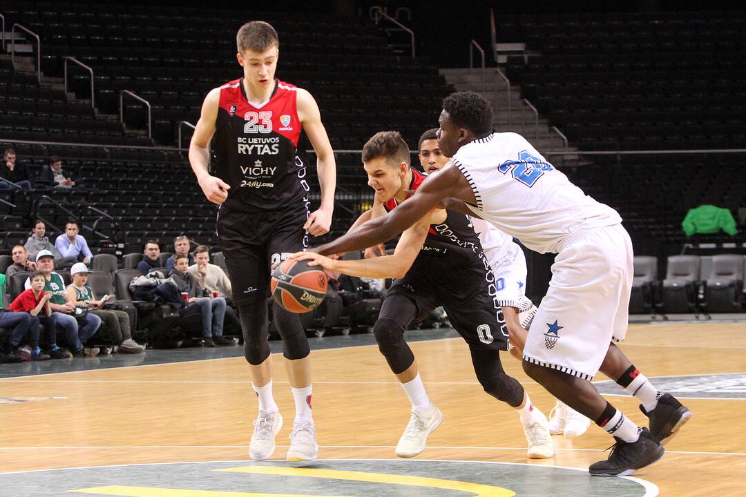 Jaunimo Eurolyga: „L. rytas“ – „Stellazzurra“ 76:55