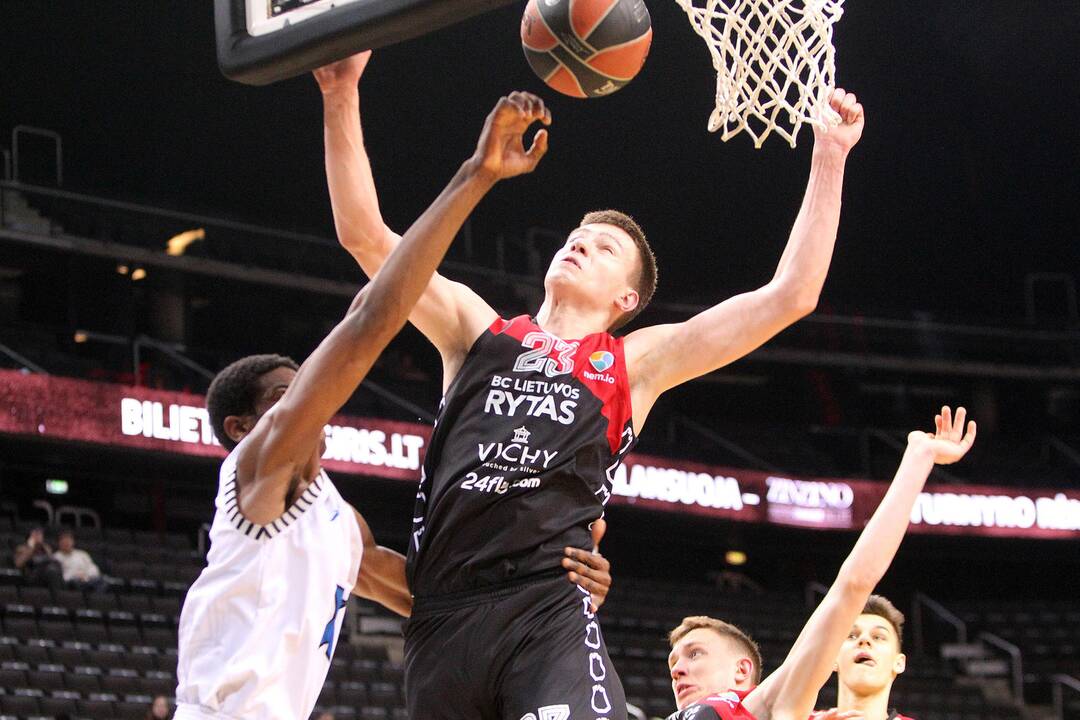Jaunimo Eurolyga: „L. rytas“ – „Stellazzurra“ 76:55