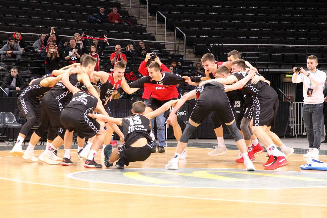 Jaunimo Eurolyga: „L. rytas“ – „Stellazzurra“ 76:55