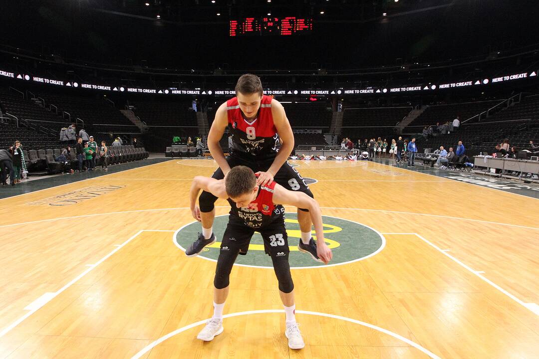 Jaunimo Eurolyga: „L. rytas“ – „Stellazzurra“ 76:55