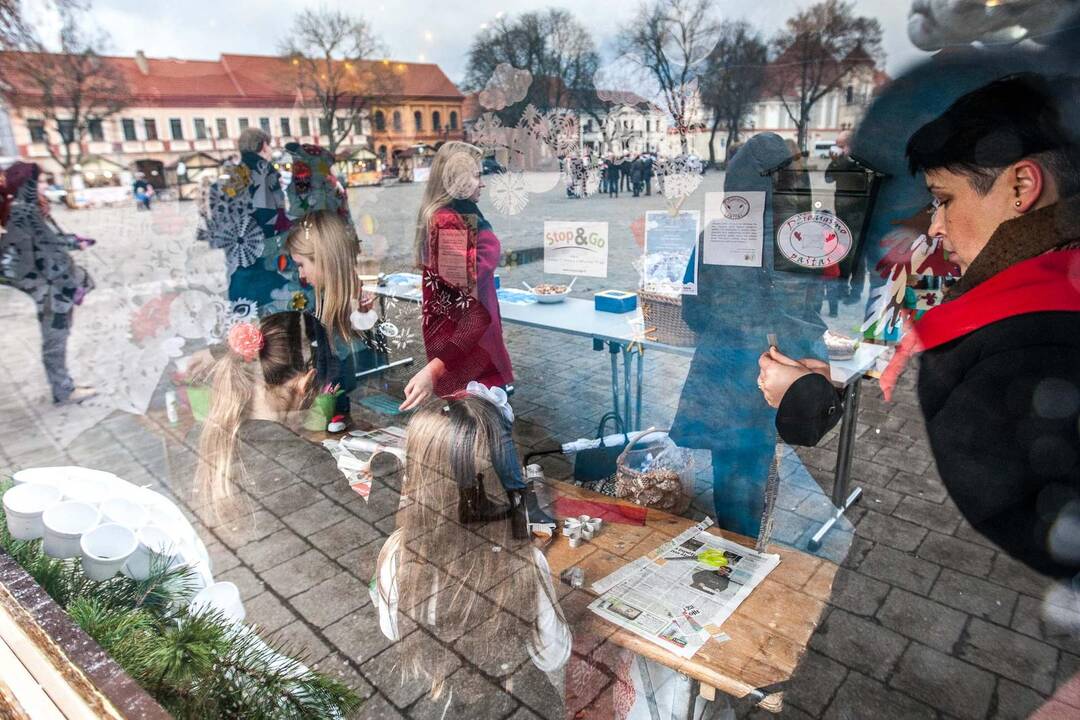 Labdaros akcija "Lašelis džiaugsmo"