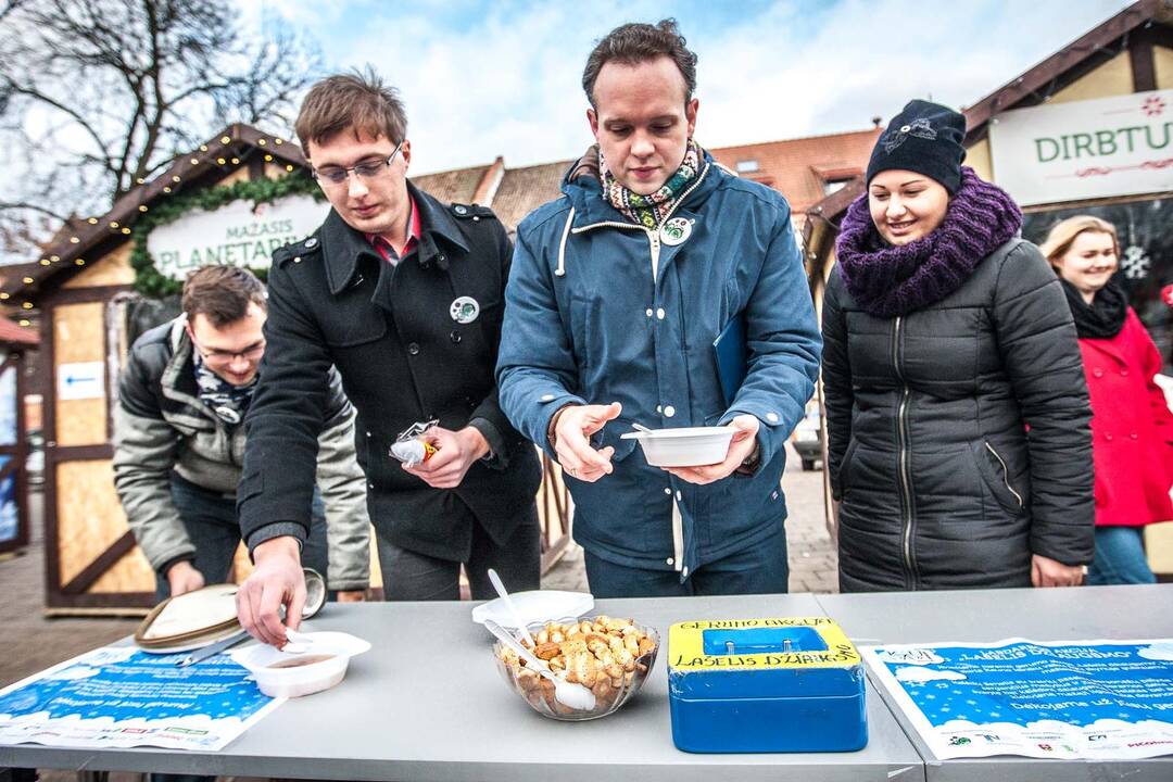 Labdaros akcija "Lašelis džiaugsmo"