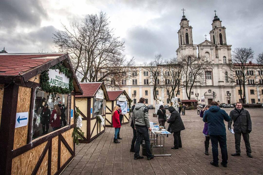 Labdaros akcija "Lašelis džiaugsmo"